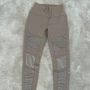 Alo High waist Moto leggings Tan Large